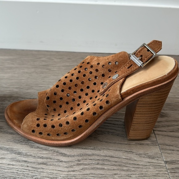 Rag & Bone Wyatt Perforated Suede Sandal, Tan - Picture 6 of 11